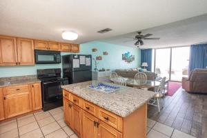 0712 Waters Edge Resort condo