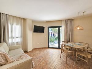 Apartamentos Las Ciencias Studio Y