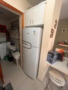 Apto Jurerê 2 quartos 400m da Praia