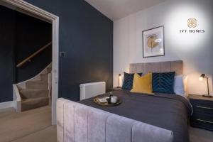 Super Central 3BR Apartment Close to North Lanes Brighton Beach and Shopping Centre