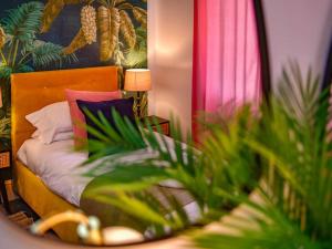 Stylish 3 Bed Home with Parking!