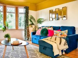 Stylish 3 Bed Home with Parking! - Rumney