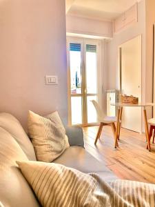 Sweet Home Apartment