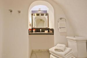 Alexander's Suites Santorini Greece