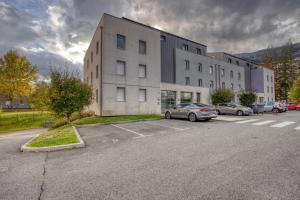 Appartements Le Donjon Bleu - Calme / Montagne /Ski : Appartement 1 Chambre