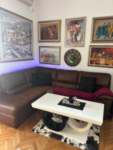 Stylish King Downtown