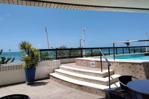 Belíssima vista mar aptos 503 e 513