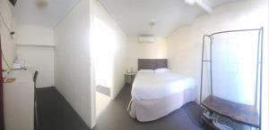 Broken Hill Hotel