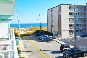 Surfwood 203 condo