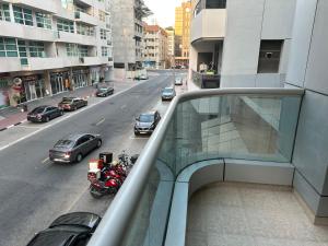 Private Partition Room Near Mashreq Metro