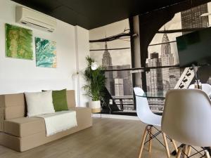 Appartement condo avec terrasse privée dans le Quartier des Spectacles