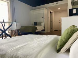 Appartement condo avec terrasse privée dans le Quartier des Spectacles