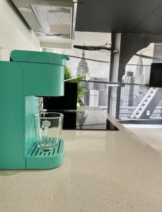 Appartement condo avec terrasse privée dans le Quartier des Spectacles