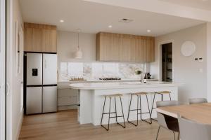 Middle River Vista Beach House