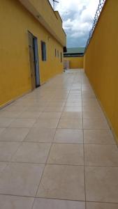 casa na praia com piscina em itanhaem