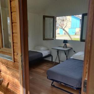 Campings Camping Beau Rivage : photos des chambres