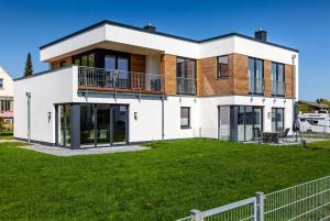 Hangar 19 Superior Apartment mit Seeblick H5W2