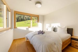 Ferienwohnung "Urlaub am Arlberg"