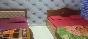 RADHA MADHAV GUEST HOUSE
