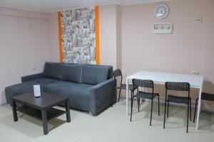 Uneed Rooms Petropavlivska