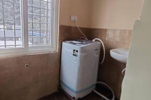 Attractive 2bhk wid kitchen&wifi