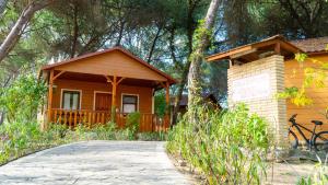 Bungalow (4 Adults) room in Camping Playa Las Dunas