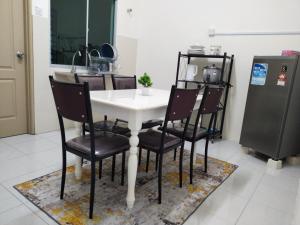 WAFID HOMESTAY 2 SERI ISKANDAR