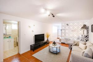 Gaia Elegant Retreat I