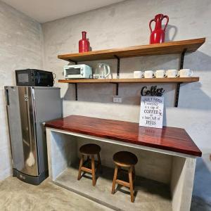 Kimberlys Place - Transient House Amadeo Cavite