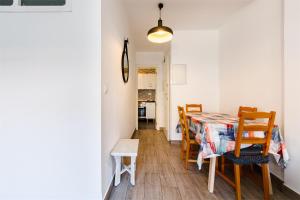 A&N A&N Downtown Beach Walk Family Apartment