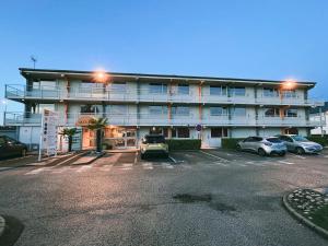 Hotels Premiere Classe Macon Sud : Chambre Triple (1 Lit Double et 1 Lit Simple)