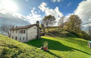 obrázek - Beautiful Home In Feltre With House A Mountain View