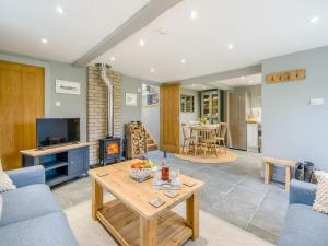 Blackside Cottage - A Luxury Rural Retreat