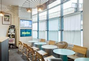 Hotels B&B HOTEL Paris Nord 18eme : photos des chambres