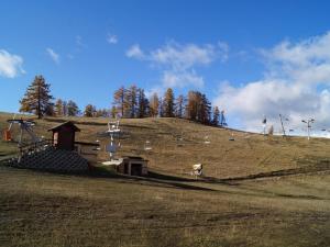 Studio rénové avec terrasse au pied des pistes, Super Sauze - FR-1-165A-22