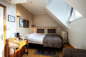 Small Single Room room in Hotel Shamon