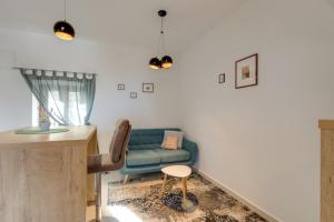 Apartment Dany with Balcony