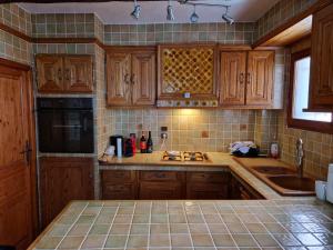 Maisons de vacances Maison complete Ganzes Haus House 6 Peronnes La Finiere Seealpen Isola Village bei Nizza Alpes -Maritimes pres de Nice 70 km : photos des chambres