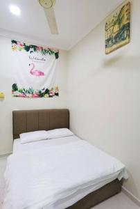 Ipoh stadium-18 pax (mahjong5min to town) pets friendly