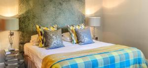 Superior Double Suite (Pet-friendly) room in Foxfields Country Hotel