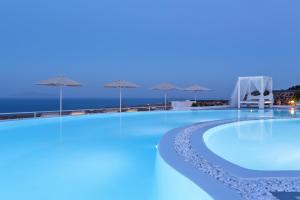 Amber Light Villas Santorini Greece