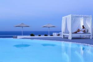 Amber Light Villas Santorini Greece