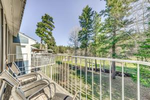 Cloudcroft Home with Fireplace Near Downtown!