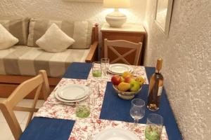 St Raphaël piscine wifi, commerces et mer à pieds