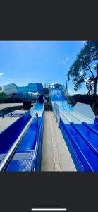 Mobil Home tout confort idéal pour 4 personnes dans le Domaine de Dugny CAMPING 4 ETOILES, Proche de Blois, du Zoo de beauval et des Châteaux de la Loire