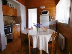 Maisons de vacances Les helianthemes : photos des chambres