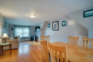 South Yarmouth Apartment Rental, 1 Mi to Beach! - 丹尼斯