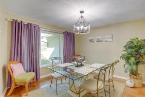 3 Mi to Beach Prime Largo Home with Pool!