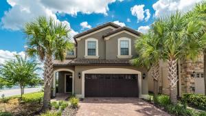 Private Pool and Spa Home at Windsor at Westside Resort