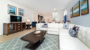 Private Pool and Spa Home at Windsor at Westside Resort